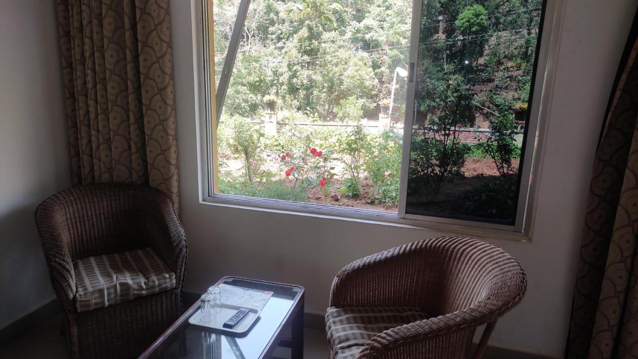 Sri Venkateshwara Residency Hotell Madikeri Eksteriør bilde