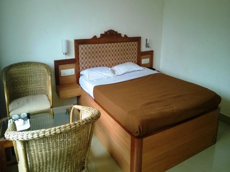 Sri Venkateshwara Residency Hotell Madikeri Eksteriør bilde