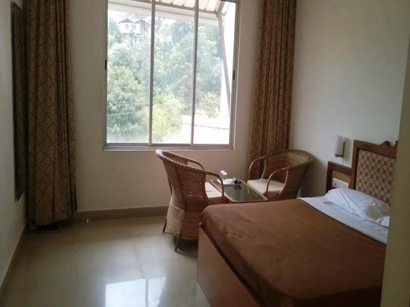 Sri Venkateshwara Residency Hotell Madikeri Eksteriør bilde